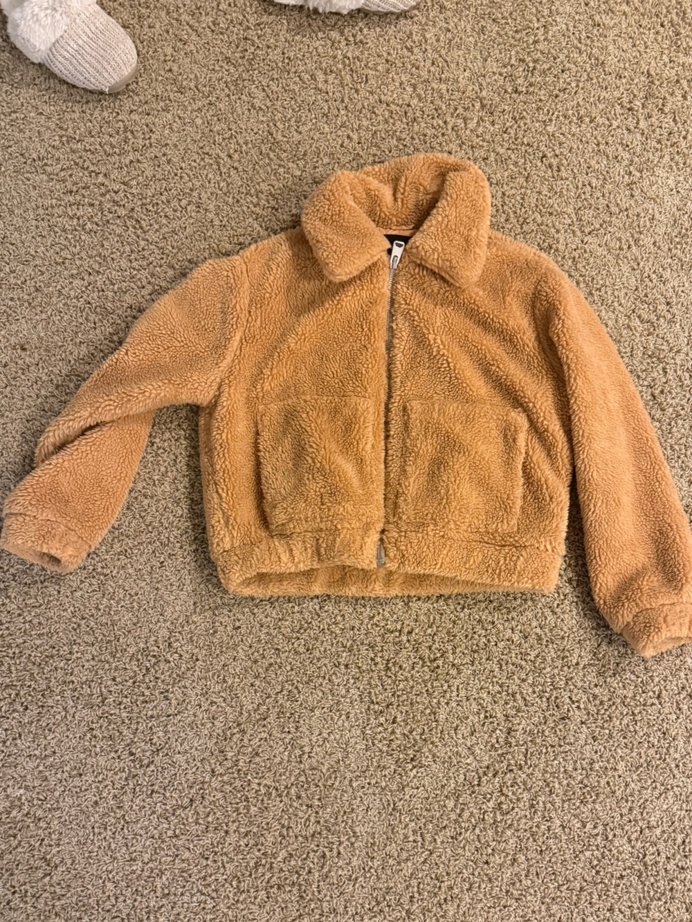 Urban Outfitters crop Plush Zip-Up Jacket - Camel